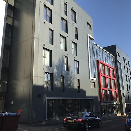 Citi Residences Serviced Rooms/ Apartments Luton  Exterior foto