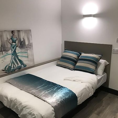 Citi Residences Serviced Rooms/ Apartments Luton  Exterior foto