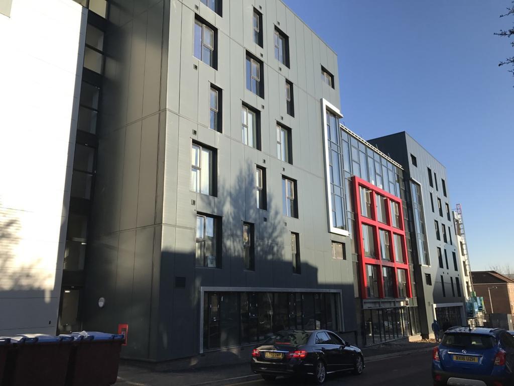 Citi Residences Serviced Rooms/ Apartments Luton  Exterior foto